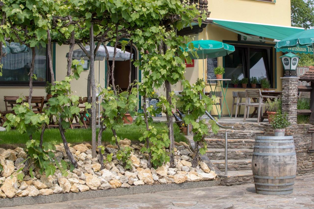 Wirtshaus Restaurant Pension Steirerland Мурэкк Экстерьер фото